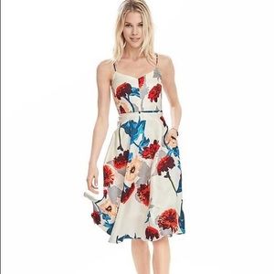 MUST GO! Banana Republic “Gerber” dress